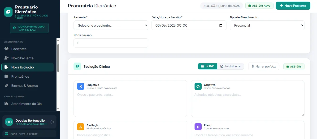 Interface do ProntuárioEletrônico.app para psicólogos: painel de evolução SOAP estruturada, campo de narração por voz com IA, agenda semanal e painel completo do paciente com histórico de sessões